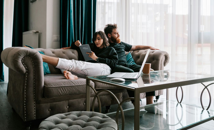 &ldquo;That Pool Is A Waste On Just The Two Of You&rdquo;: Neighbors Drown Karen&rsquo;s Free Pool Dreams