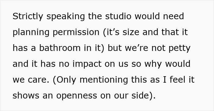 Guy Realizes Cunning Neighbors Are Letting Their Builders Use His Water, He Secretly Locks The Tap