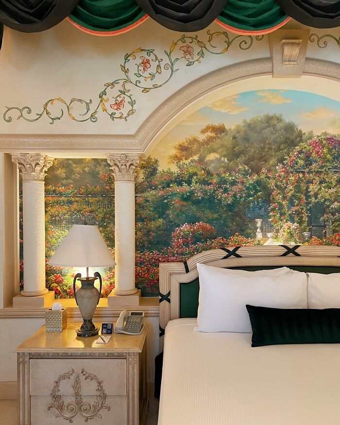 Markus Klinko Icons Sky Villa In West Gate Resort In Las Vegas