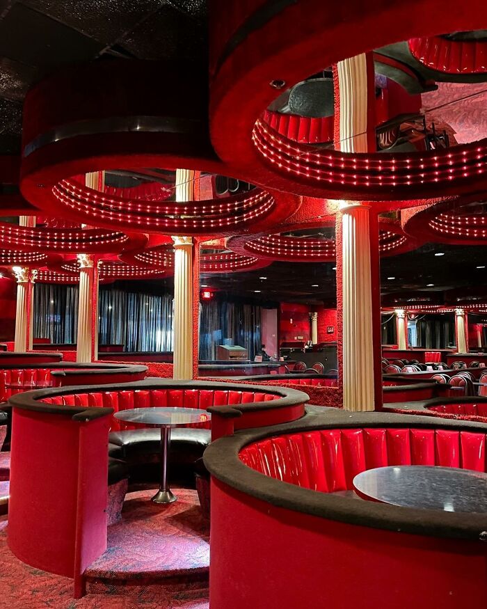 Pocono Palace Resort In Pennsylvania