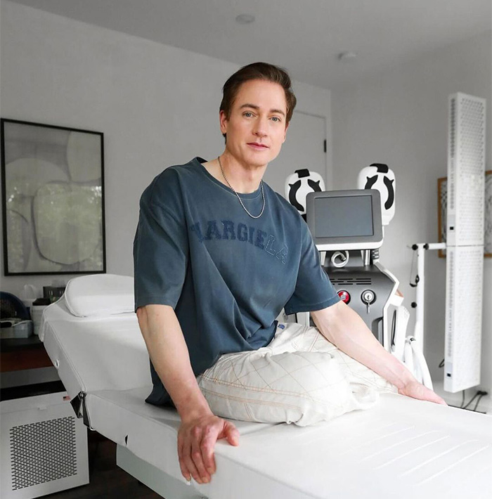 Billionaire Trying To Reverse Aging Injected Fat Into His Face&mdash;Reveals &ldquo;Disturbing&rdquo; Results