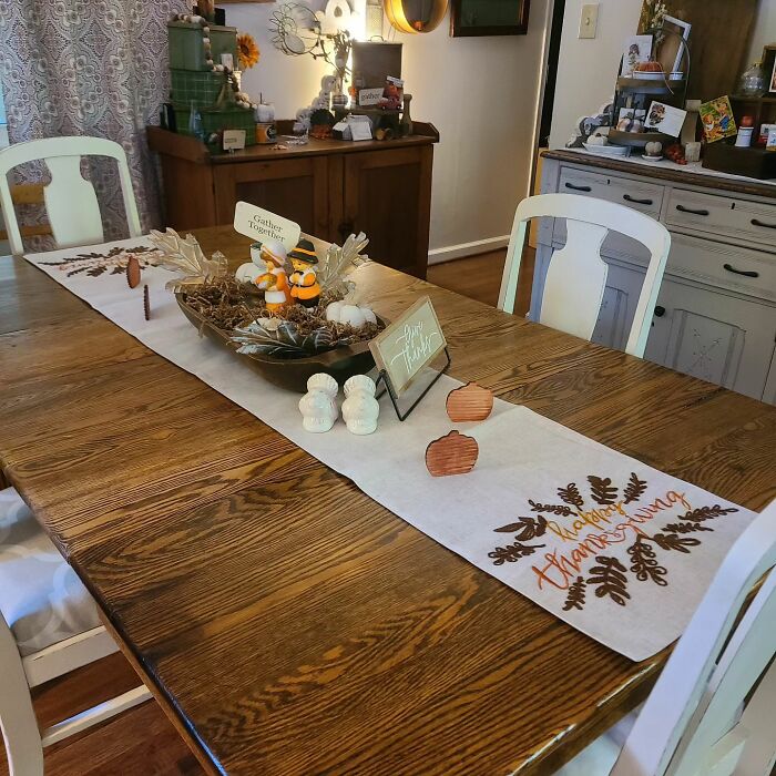 I Know Many Of You Are Getting Ready To Decorate For Christmas, But Not Me. I'm Enjoying My Thanksgiving Decorations