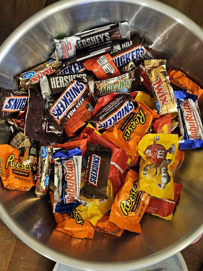 Can You Find The Twizzlers