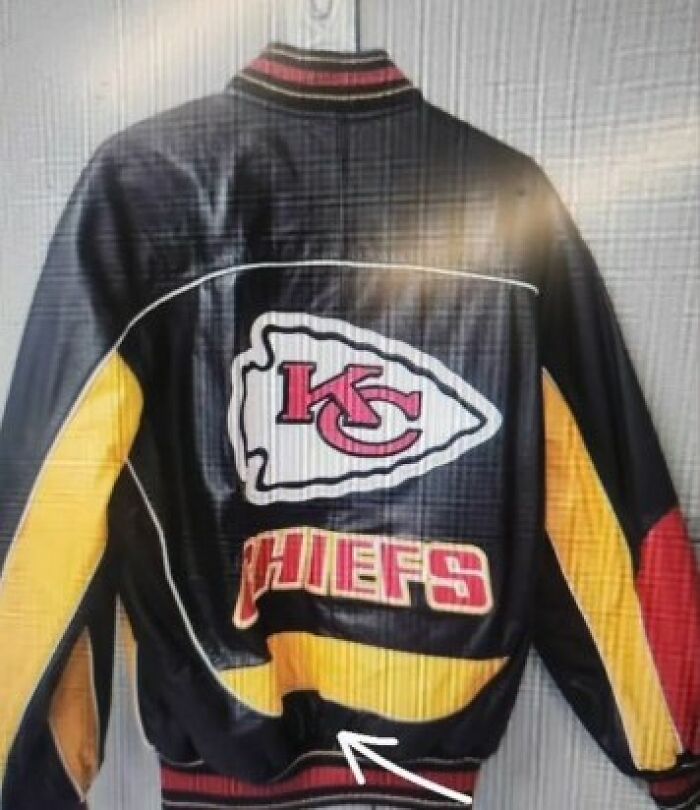 &ldquo;Insane&rdquo;: Taylor Swift Fan Discovers Singer Bought Vintage Jacket She Sold Online, Shows Proof