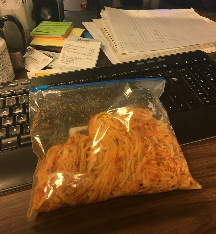 Wife Doesn’t Trust Me With Our Tupperware Anymore. Spaghetti Lunch In Ziploc