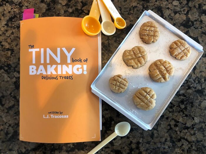 Indulge In The Sweet World Of Miniature Baking With Tiny Baking With 20 Recipes, A Delightful Kit That Lets Kids Create Their Own Bite-Sized Treats, From Cupcakes To Cookies, And Develop Their Culinary Skills In A Fun And Adorable Way