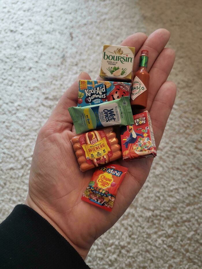 What Are These...groceries For Ants?!