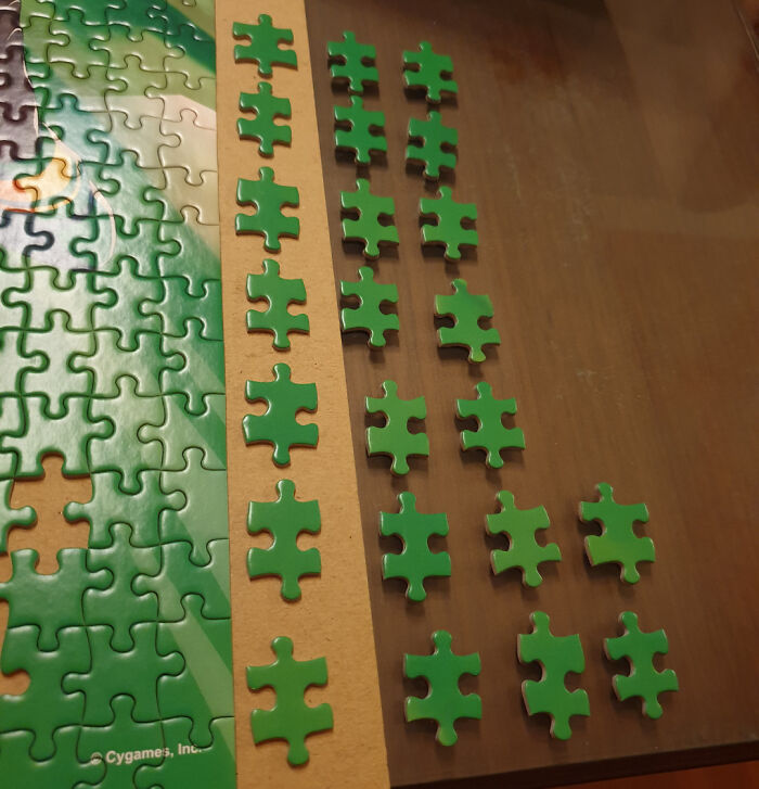 The Remaining Pieces Got Similiar Shapes And Colors