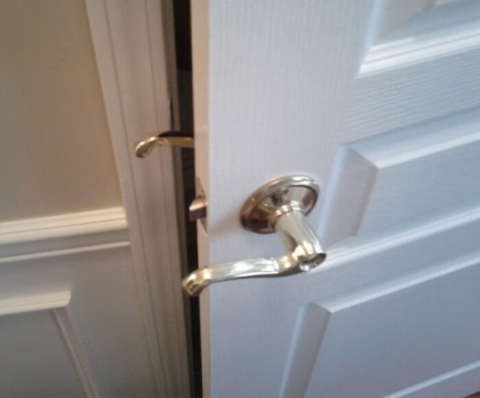 This Is What Happens When Mom Tries To Install Something