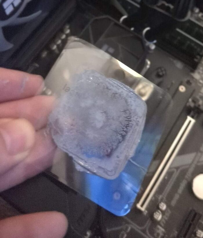 My Sister's PC Was Overheating A Week After A Local "Professional" Sold It To Her