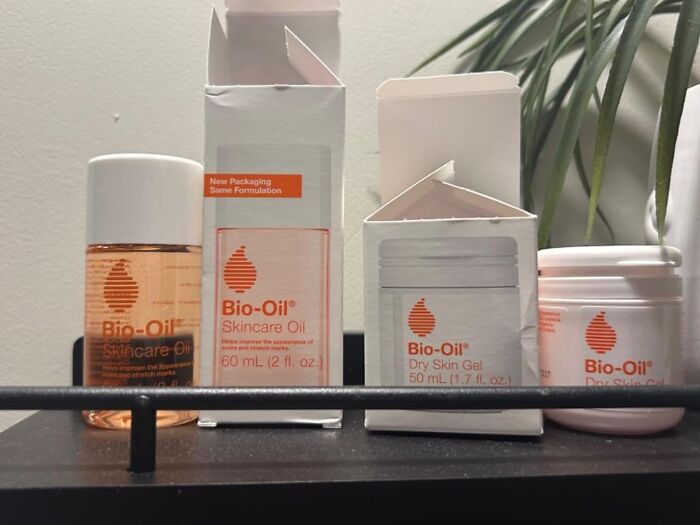 This Bio-Oil Travel Skincare Bundle Is The Perfect Stocking Stuffer For Anyone Who Wants To Keep Their Skin Hydrated And Glowing On The Go