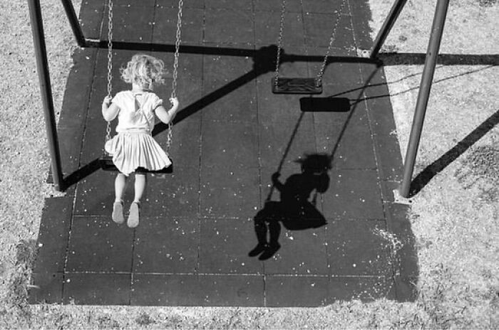 The Art Of The Ordinary: Mary Crnkovic Pilas’ Street Photography