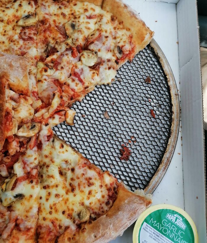Papa John's Left Their Oven Pan In My Pizza Box