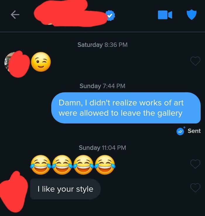 Humorous Tinder post exchange with witty art comment and laughing emojis.