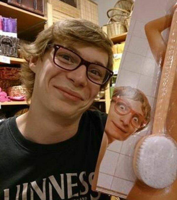 Found My Doppelganger In Poland, Unfortunately It Was On A "Willy Brush"