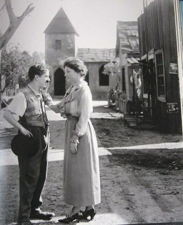Charlie Chaplin And Helen Keller On The Set Of Chaplin's Film "Sunnyside", 1919