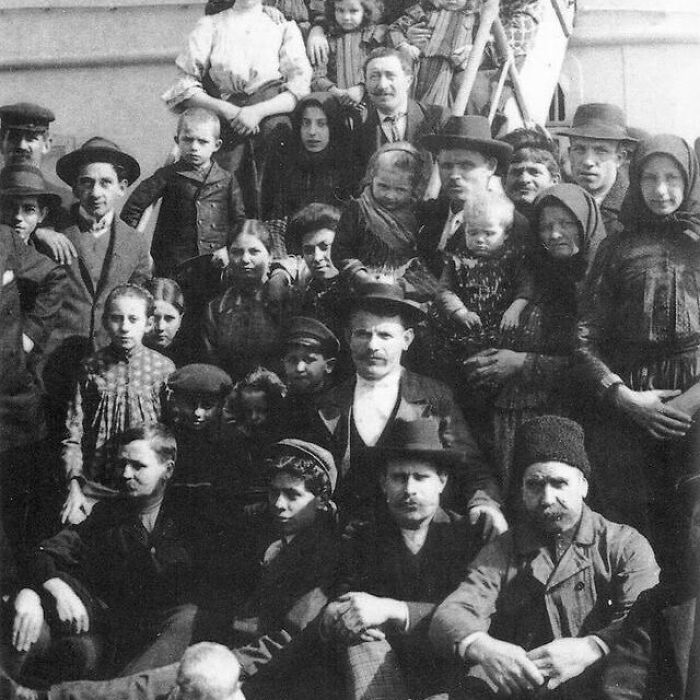 Italian Immigrants Arrive At Ellis Island, 1905