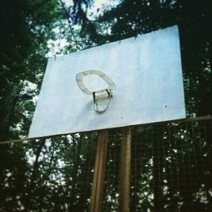 Toilets-With-Threatening-Auras-Pictures