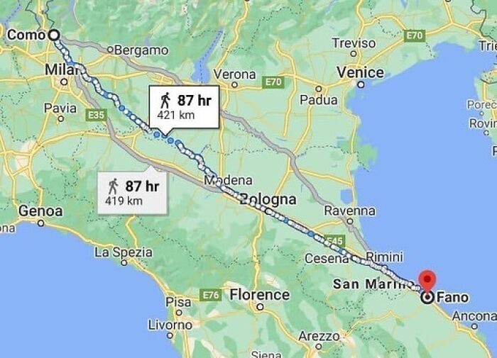 Map showing walking route from Como to Fano, illustrating distance and time for 30 random and interesting facts.