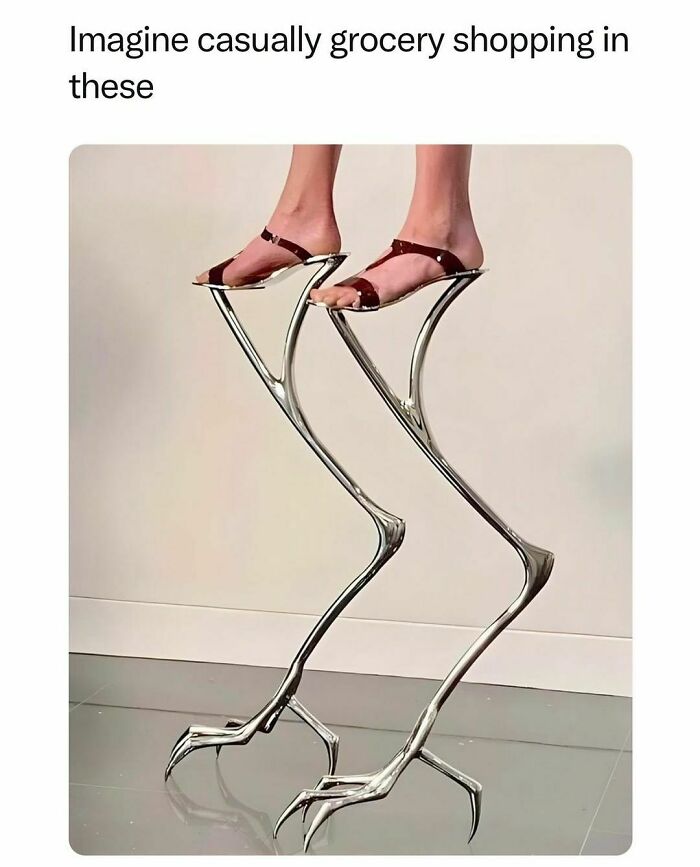 Creepy-Horror-Memes-Creepyholics