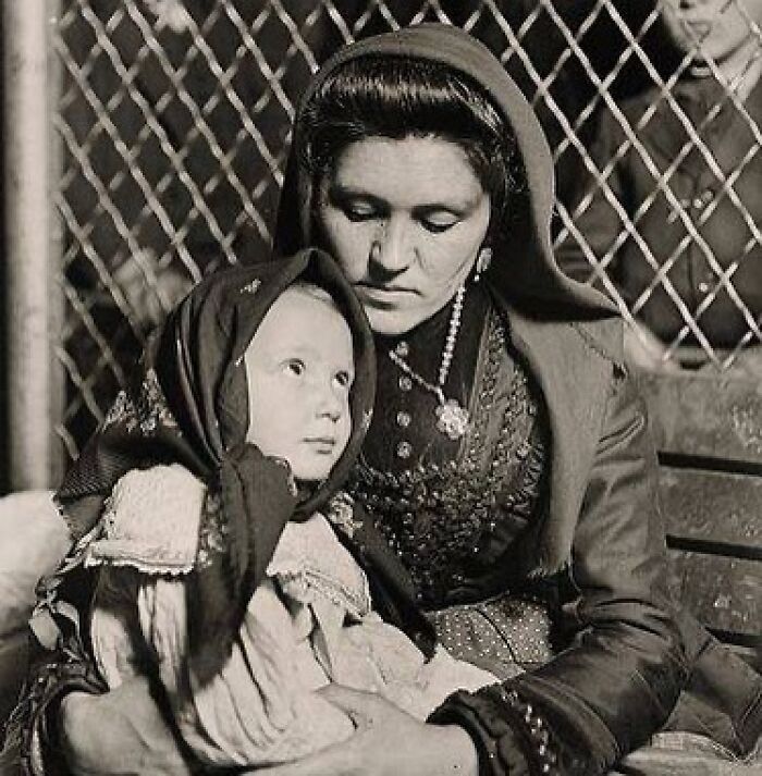 An Italian Mother And Child Who Just Arrived At Ellis Island, Circa 1905