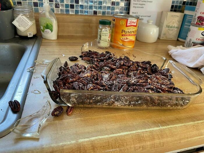 Rut Roh. Time For Some New Baking Dishes. Roasted Pecan Fail