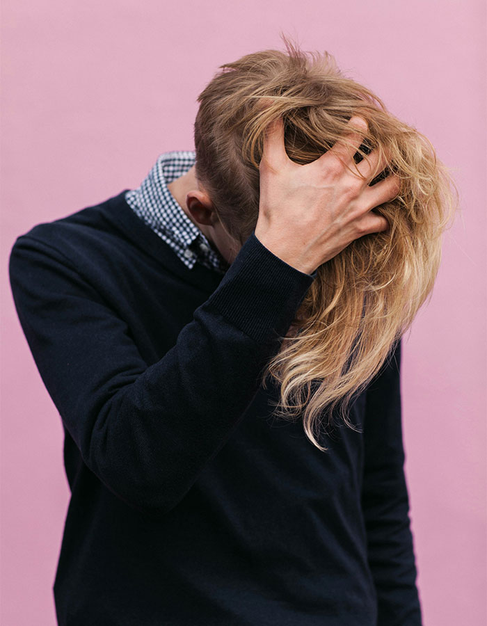 "I Can Smell It From Here": Man Who Hasn't Used Shampoo For 8 Years Reveals Remarkable Results "I Can Smell It From Here": Man Who Hasn't Used Shampoo For 8 Years Reveals Remarkable Results