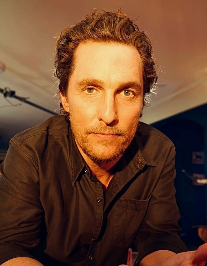 Matthew McConaughey Goes Pantless In Racy Recreation Of 'How To Lose A Guy In 10 Days' Poster