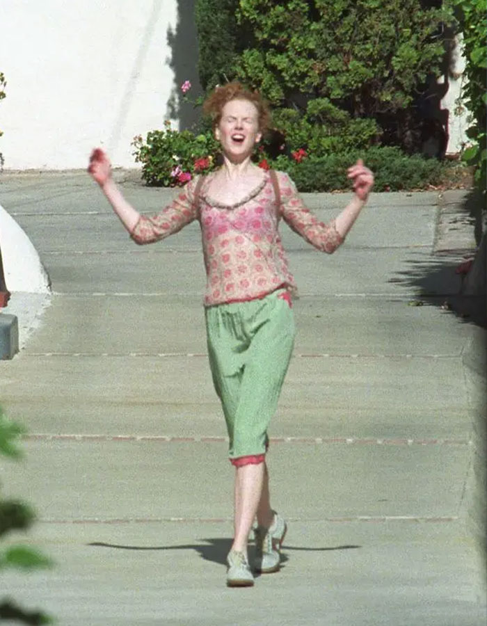 Nicole Kidman Breaks Silence On Viral Tom Cruise Divorce Celebration Meme: "I Know That Image!"