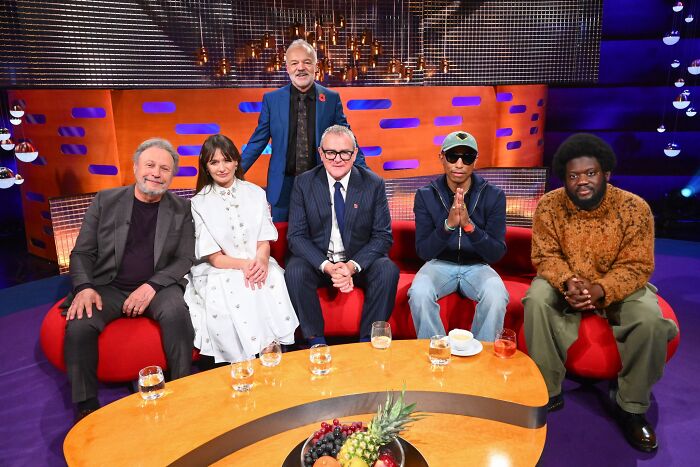 &ldquo;How Rude&rdquo;: Pharrell Williams Slammed For &ldquo;Disrespectful&rdquo; Fashion Choice On The Graham Norton Show