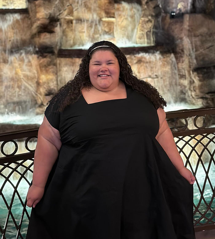 &ldquo;Nothing In Life Is Free&rdquo;: Plus-Size Traveler Slammed For Demanding Free Extra Plane Seats