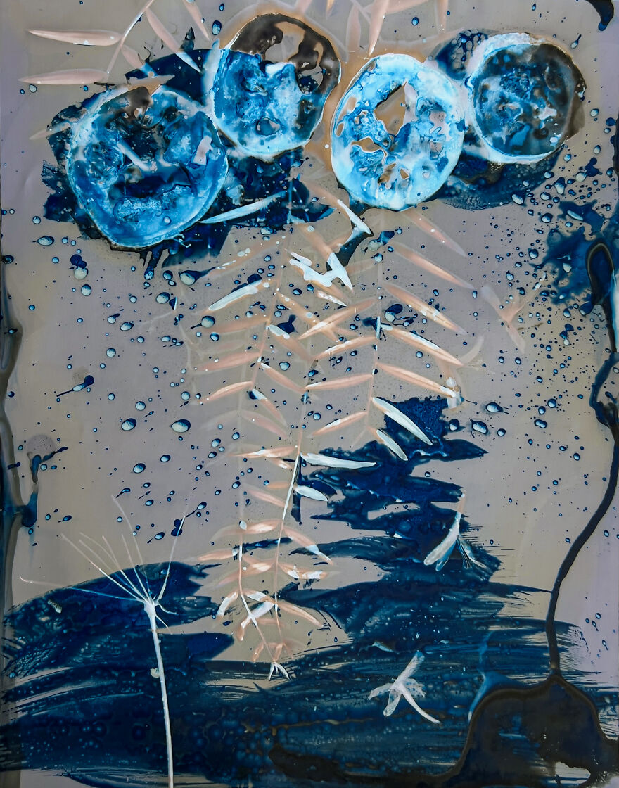 Discover Carolyn Moore's "My Heart Exposed"&mdash;an Emotional Journey Through Experimental Photography