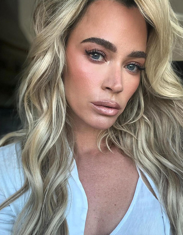 Teddi Mellencamp Slammed For “Seductive” Workout Video Amid Trainer Affair Scandal Teddi Mellencamp Slammed For “Seductive” Workout Video Amid Trainer Affair Scandal