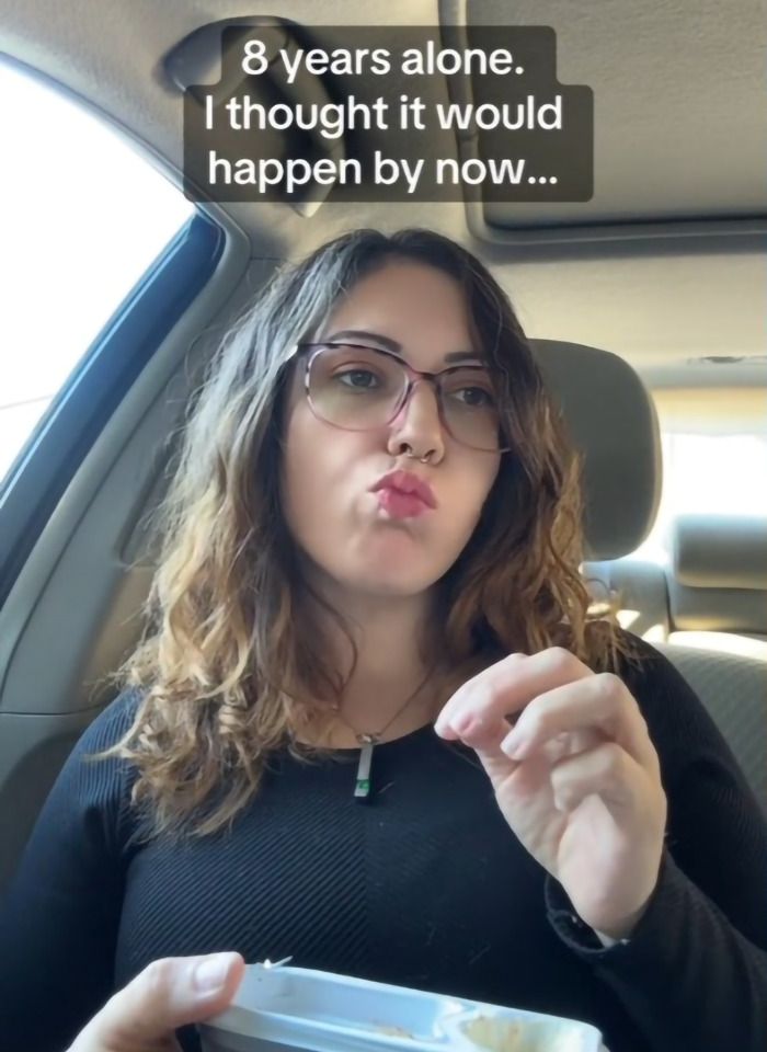 &ldquo;Super Cute, Right?&rdquo; She Dressed Up For A Date, Then His First Comment Shattered Everything