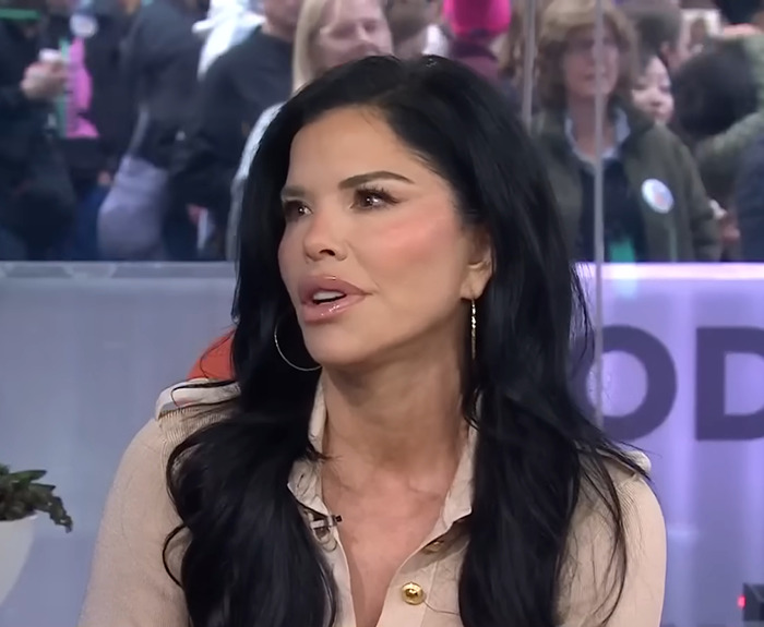 Jeff Bezos' Fianc&eacute;e Shares Cryptic Post About "Mistakes" Following Awkward Interview