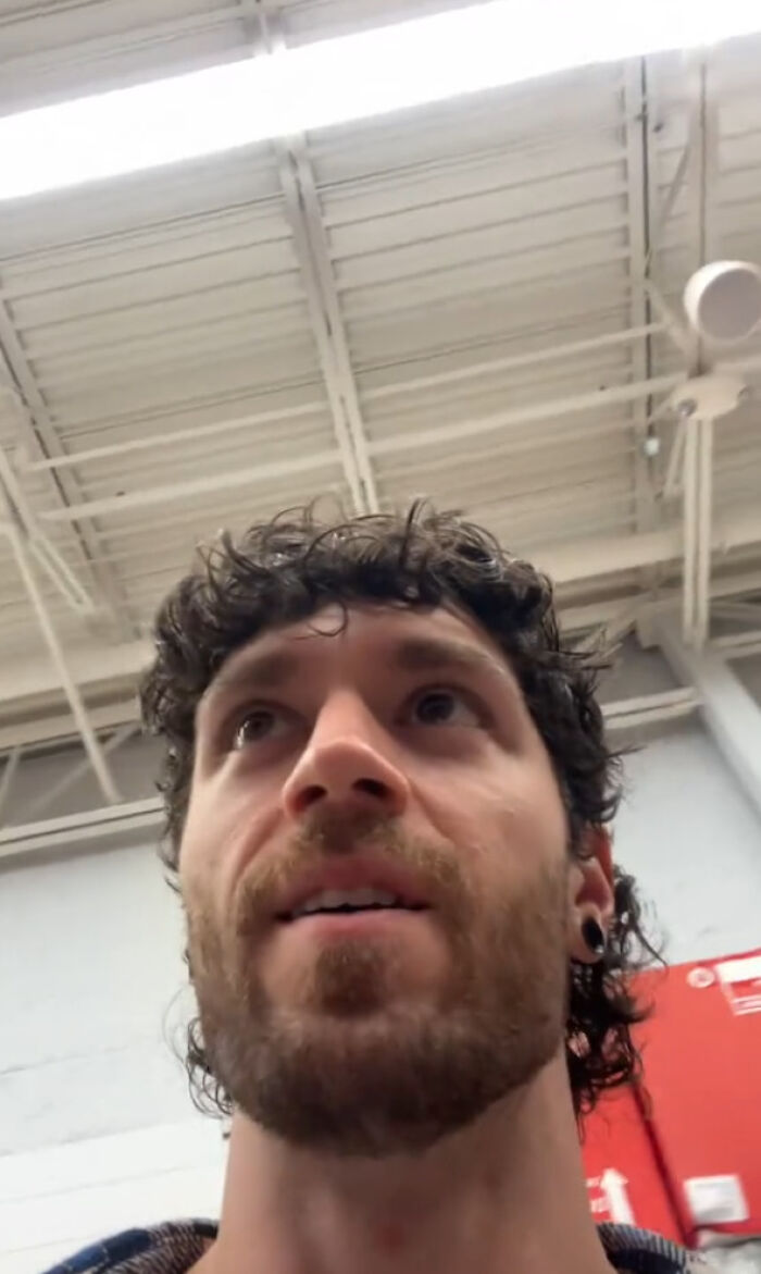 Walmart&rsquo;s &ldquo;Gay&rdquo; Christmas Birds Spark Frenzy: &ldquo;Don&rsquo;t Think [They] Did Their Research&rdquo;