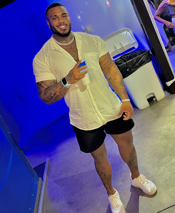 Nayron Santos Felipe Went From Obesity To Fitness In 12 Months, And Here&rsquo;s His Amazing Transformation