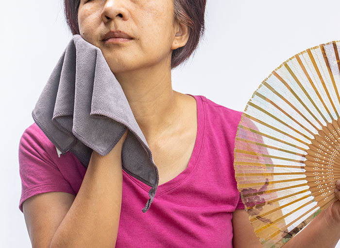 Video Of Steam Rising From Woman's Head Due To Menopause Sparks Empathy And Confusion