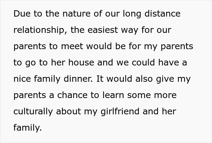 Text discussing a long-distance relationship dilemma involving a girlfriend's house and a family dinner visit. Text discussing a long-distance relationship dilemma involving a girlfriend's house and a family dinner visit.
