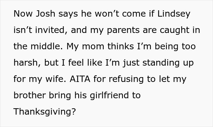 Text screenshot discussing family drama over Thanksgiving dinner invitation.