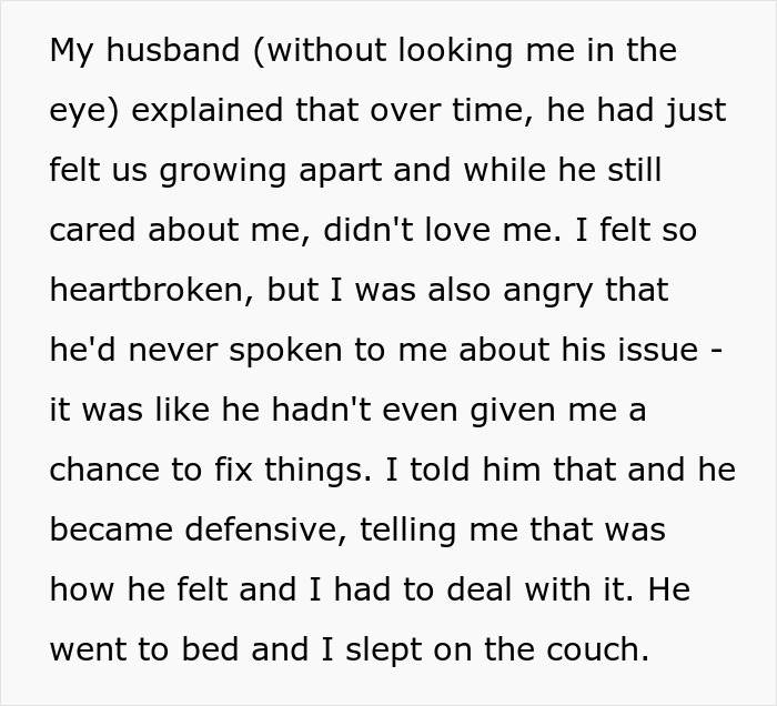 Man Hands Wife Divorce Papers Out Of The Blue, Turns Into A Sobbing Beggar When She Agrees Man Hands Wife Divorce Papers Out Of The Blue, Turns Into A Sobbing Beggar When She Agrees