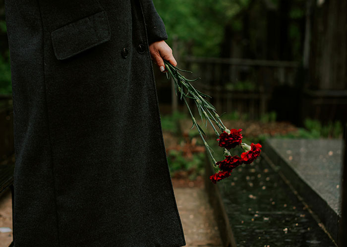 “Most Awkward 20 Seconds Of My Life”: 30 Hilariously Awkward Moments In Serious Situations