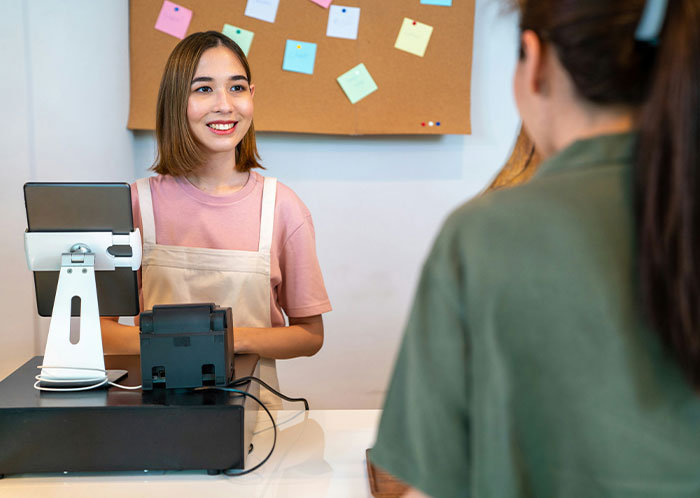 “Most Awkward 20 Seconds Of My Life”: 30 Hilariously Awkward Moments In Serious Situations