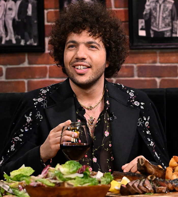 Fans Slam People Magazine For Including Selena Gomez&rsquo;s Boyfriend Benny Blanco On &ldquo;Sexiest Man&rdquo; List