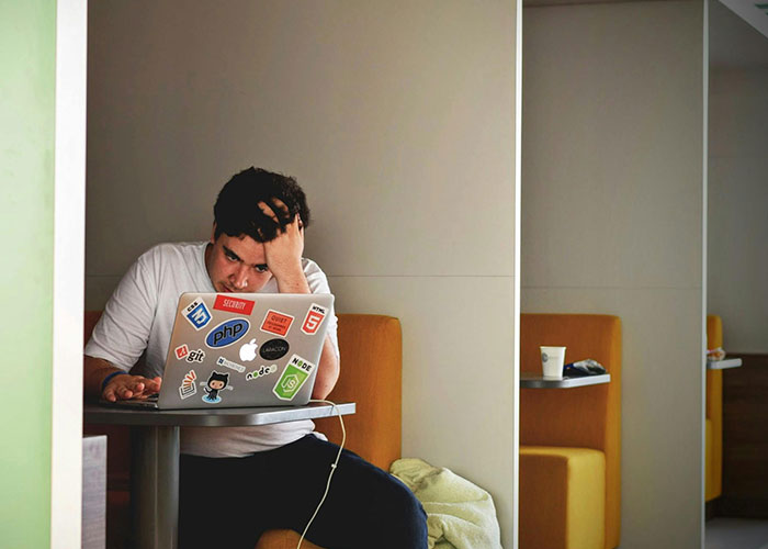 30 People Who Lost A Best Friend Shared What Happened