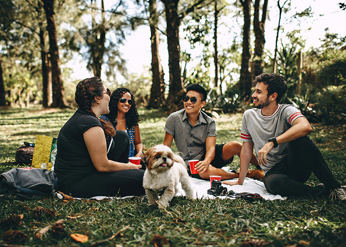 30 People Who Lost A Best Friend Shared What Happened