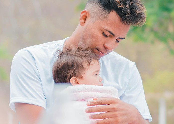 30 People Who Lost A Best Friend Shared What Happened