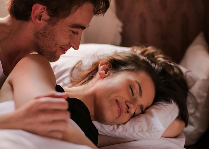 30 People Who Lost A Best Friend Shared What Happened