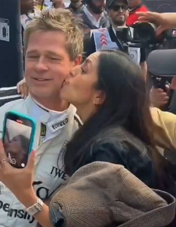 “Disgusting”: Brad Pitt Fan Accused Of 'Harassing' Actor After Kissing Him And Grabbing His Neck “Disgusting”: Brad Pitt Fan Accused Of 'Harassing' Actor After Kissing Him And Grabbing His Neck
