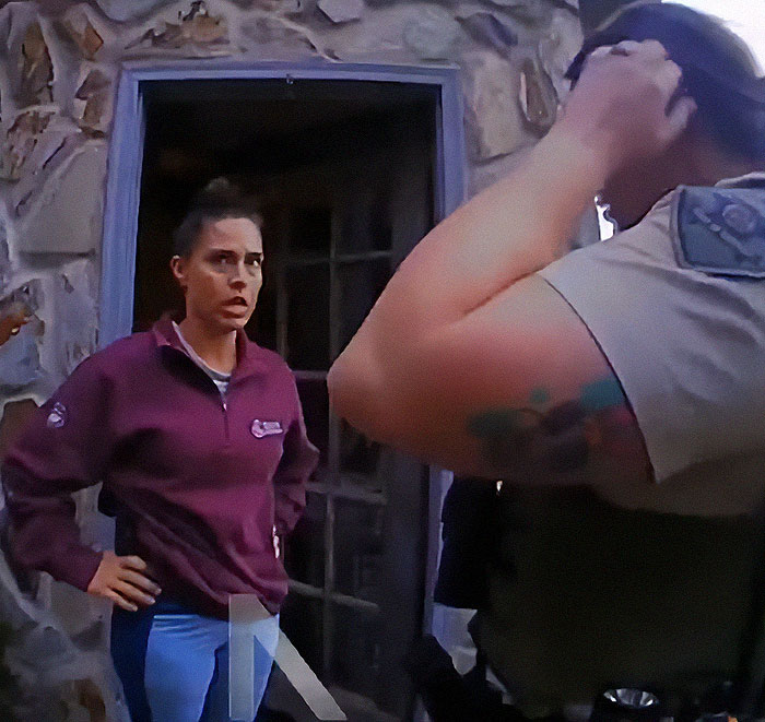 Mom Arrested For Letting 10-Year-Old Son Walk Alone, Community Raises Over $55k To Help Her